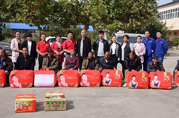 百善孝為先，久久敬老情