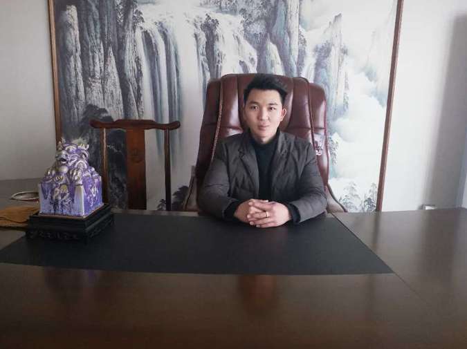 喜有沃不銹鋼生產標準卻非常高，倉庫碼的很整齊