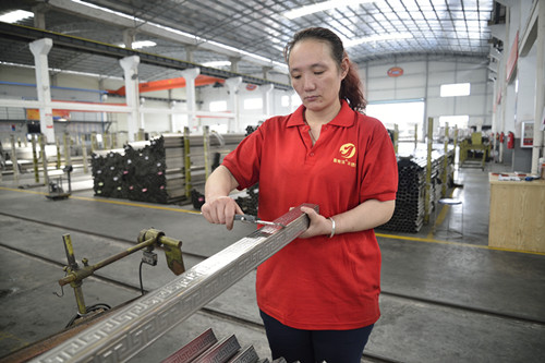 誠信不銹鋼管材廠.jpg 誠信不銹鋼管材廠.jpg