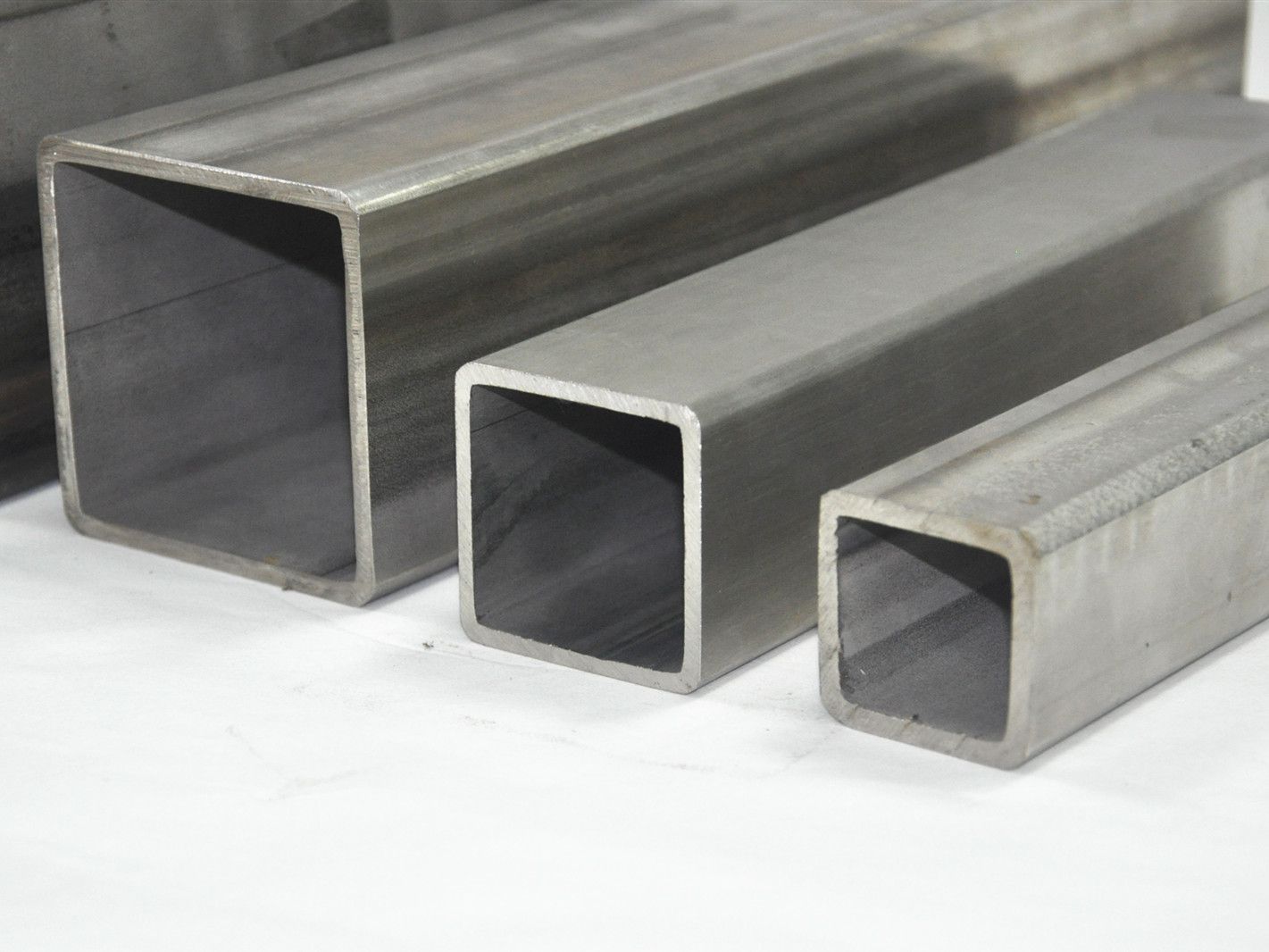 304不銹鋼拉絲管定尺減少材料浪費(fèi) 304不銹鋼拉絲管定尺減少材料浪費(fèi)