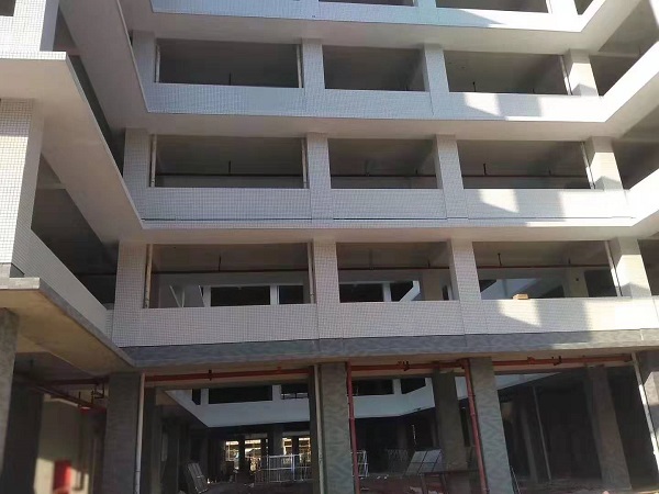 佛山不銹鋼裝飾管生產廠家 佛山<a href='/product/' class='keys' title='點擊查看關于不銹鋼裝飾管的相關信息' target='_blank'>不銹鋼裝飾管</a>生產廠家