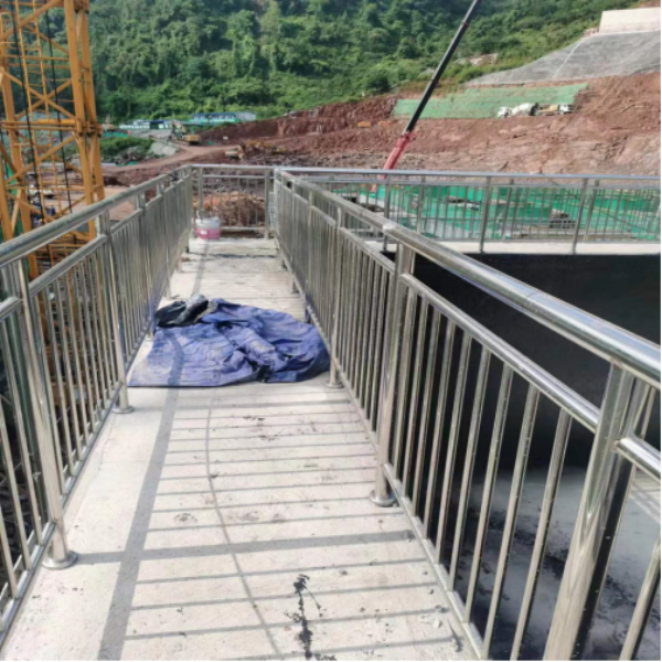 污水處理工廠護(hù)欄 污水處理工廠護(hù)欄