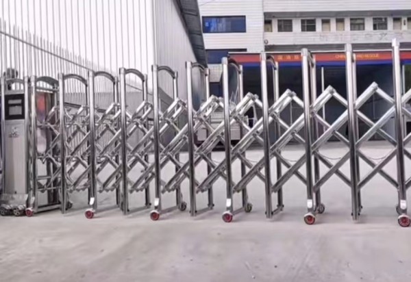 不銹鋼伸縮門 不銹鋼伸縮門